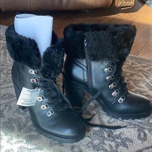 Boots with the fur 😂